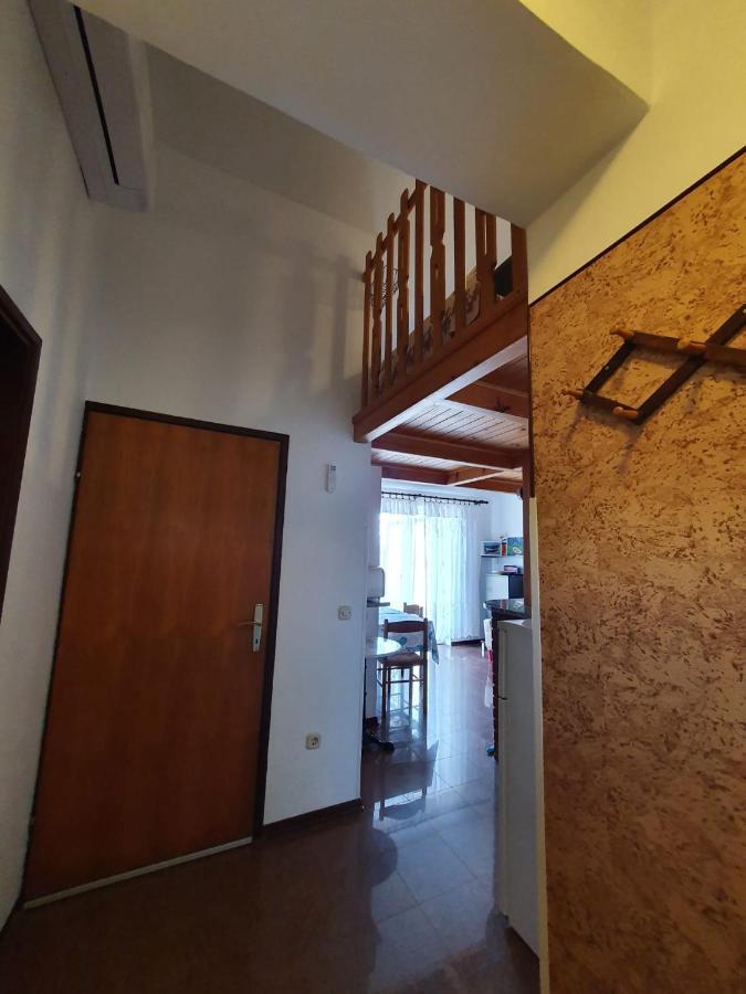 Apartment With Terace And Sea View Marica Krk Town Bagian luar foto