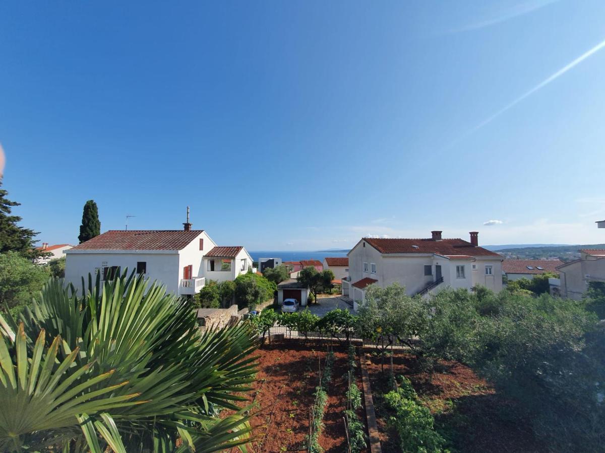 Apartment With Terace And Sea View Marica Krk Town Bagian luar foto