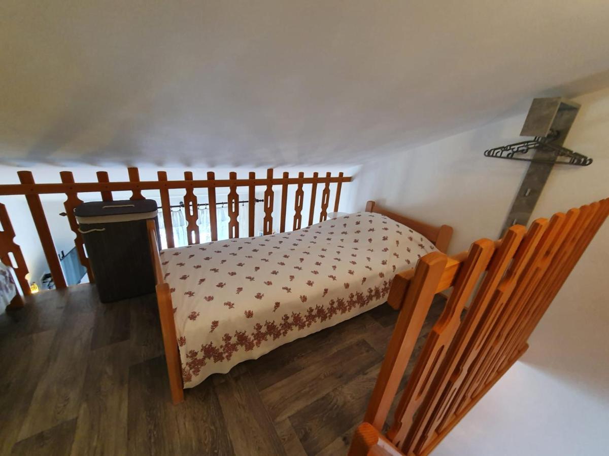 Apartment With Terace And Sea View Marica Krk Town Bagian luar foto